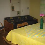 & Familie Trescher Kwatera prywatna Tybinga