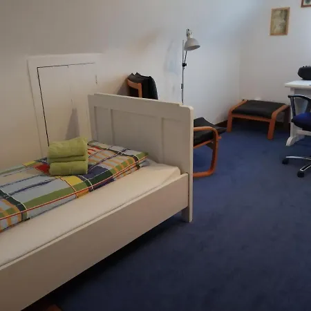 & Familie Trescher Homestay