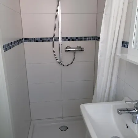 & Familie Trescher Homestay
