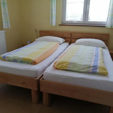 & Familie Trescher Rum i privatbostad